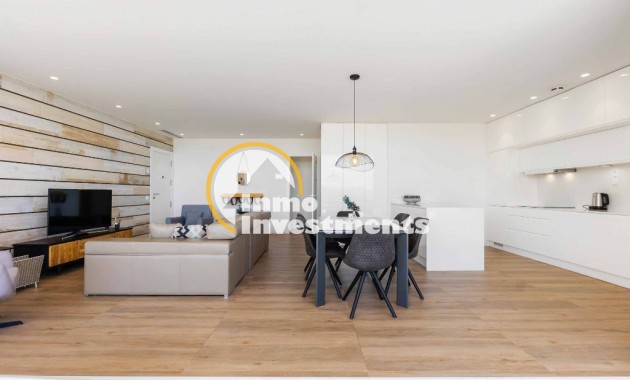 Resale - Apartment - Las Colinas - Las Colinas Golf