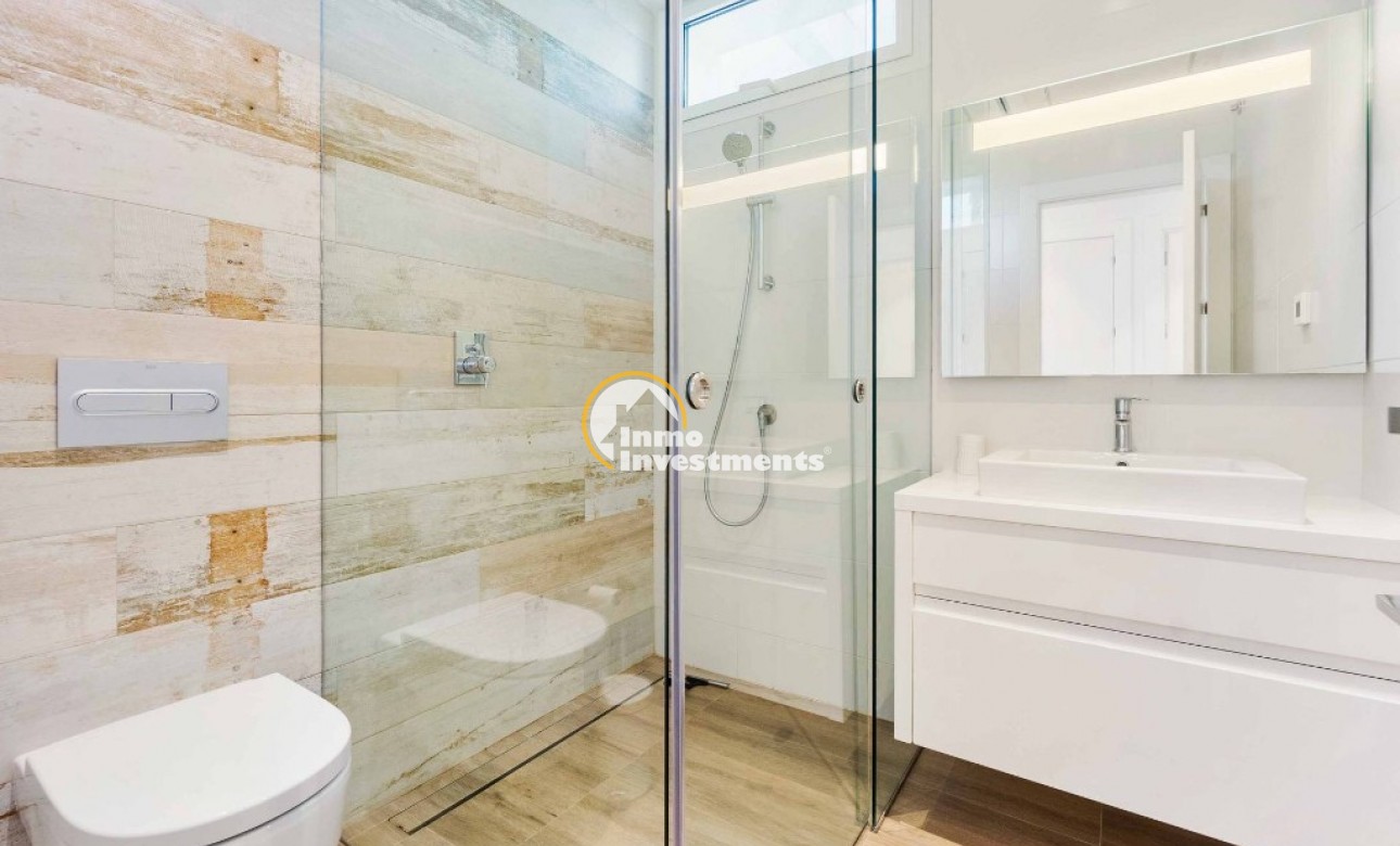 Resale - Apartment - Las Colinas - Las Colinas Golf