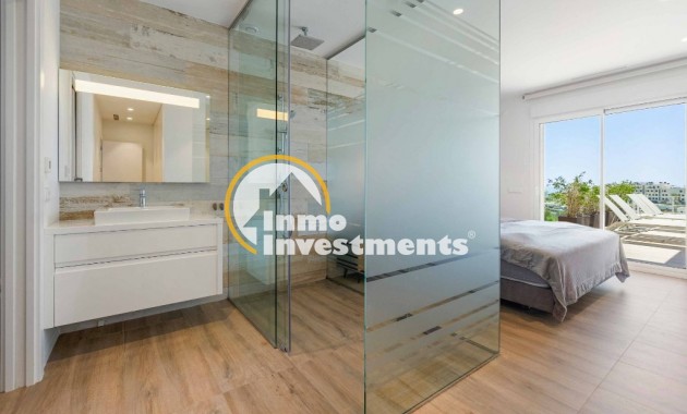 Resale - Apartment - Las Colinas - Las Colinas Golf