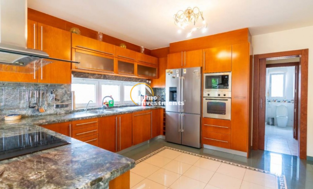 Resale - Villa - Torrevieja - Aguas Nuevas