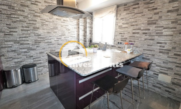 Resale - Apartment - Torrevieja