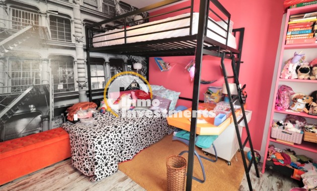 Resale - Apartment - Torrevieja