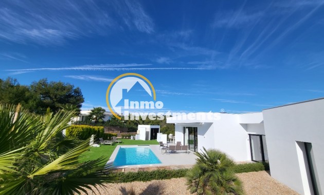 Resale - Villa - Las Colinas - Las Colinas Golf