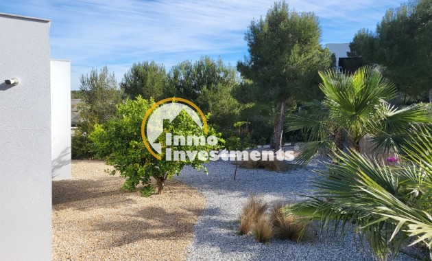 Resale - Villa - Las Colinas - Las Colinas Golf