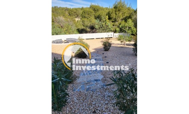 Resale - Villa - Las Colinas - Las Colinas Golf