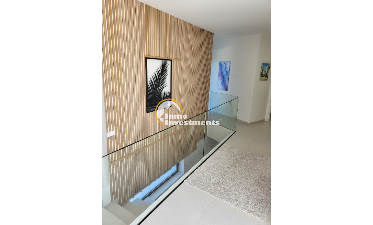 Resale - Villa - Las Colinas - Las Colinas Golf