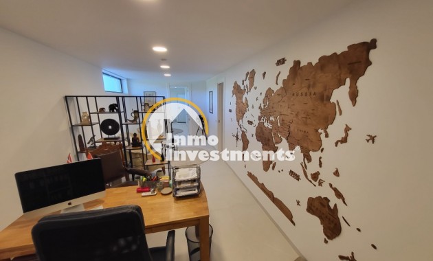 Resale - Villa - Las Colinas - Las Colinas Golf