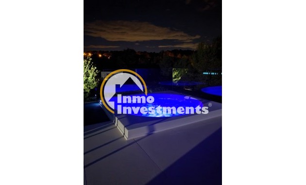 Resale - Villa - Las Colinas - Las Colinas Golf