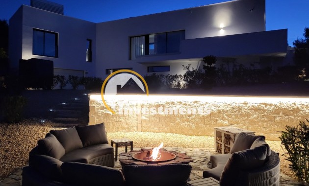 Resale - Villa - Las Colinas - Las Colinas Golf