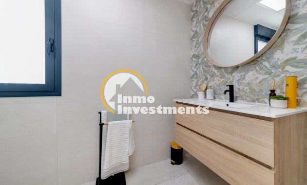 Obra nueva - Chalet independiente - Ciudad Quesada