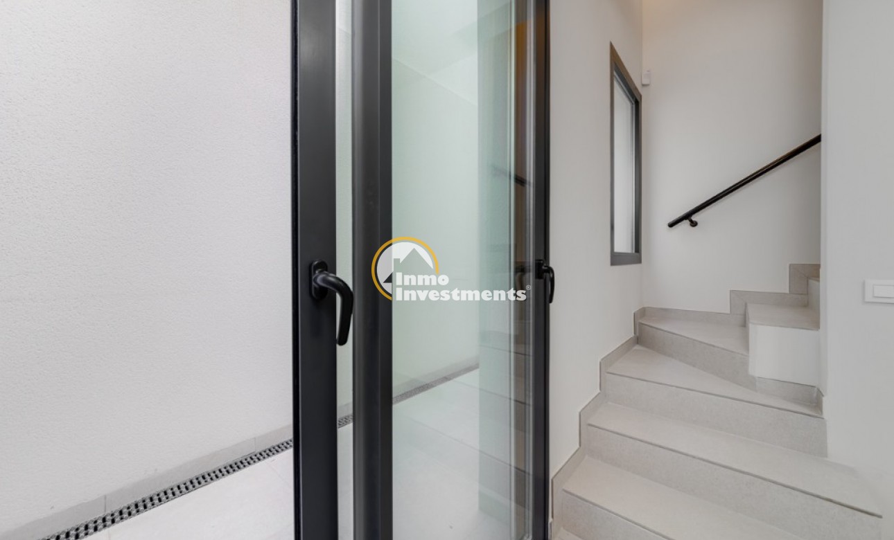 Obra nueva - Chalet independiente - Ciudad Quesada