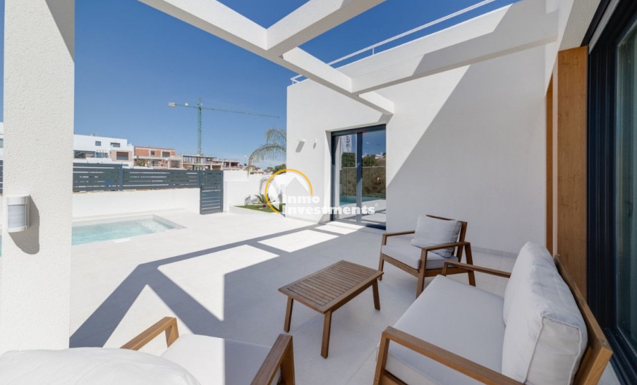 Obra nueva - Chalet independiente - Ciudad Quesada