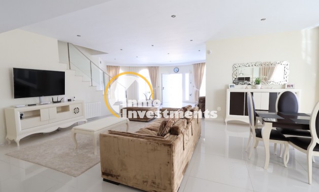 Bestaande bouw - Villa - Ciudad Quesada