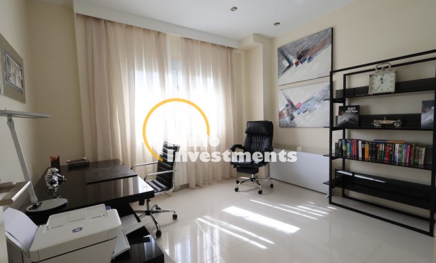 Bestaande bouw - Villa - Ciudad Quesada