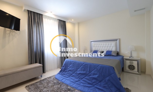 Bestaande bouw - Villa - Ciudad Quesada