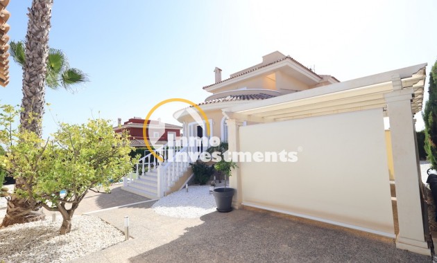 Bestaande bouw - Villa - Ciudad Quesada