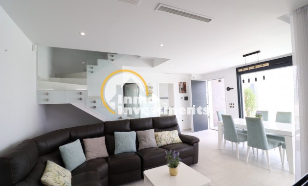 Resale - Villa - San Miguel de Salinas - San Miguel