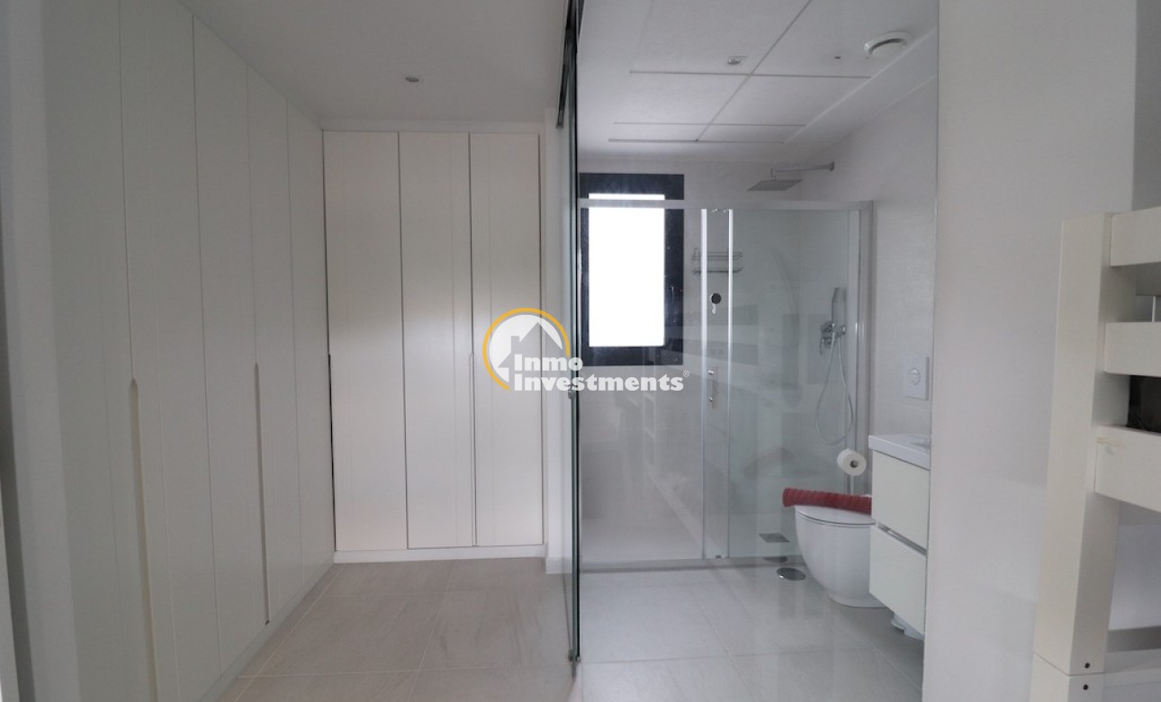 Resale - Villa - San Miguel de Salinas - San Miguel