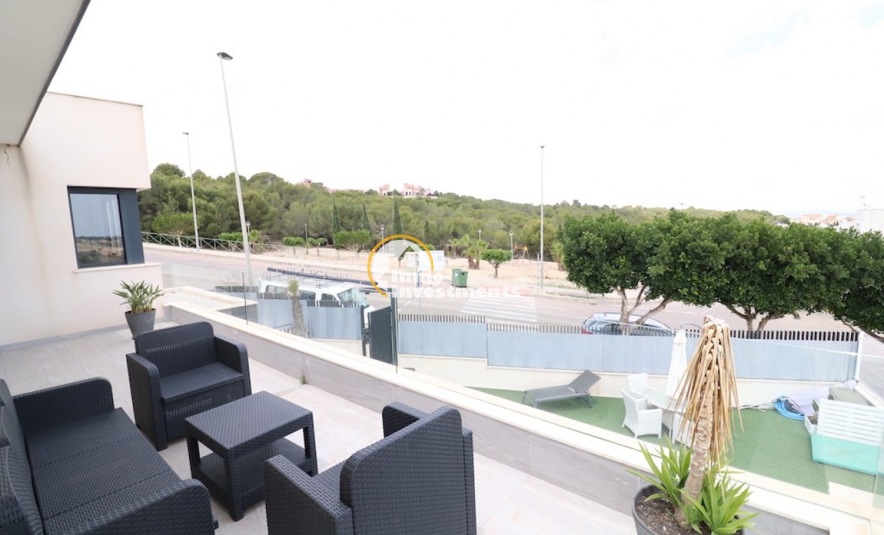 Resale - Villa - San Miguel de Salinas - San Miguel