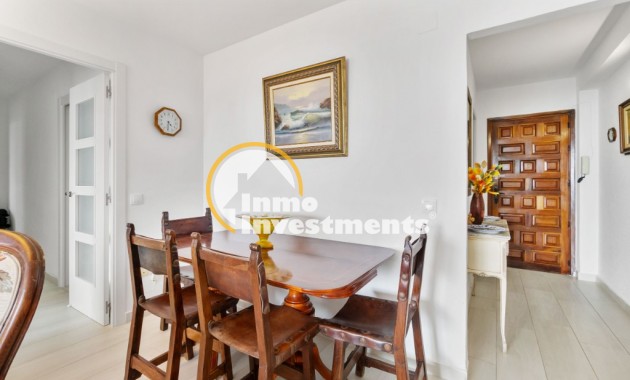 Reventa - Apartamento - Campoamor
