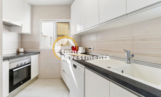 Reventa - Apartamento - Campoamor