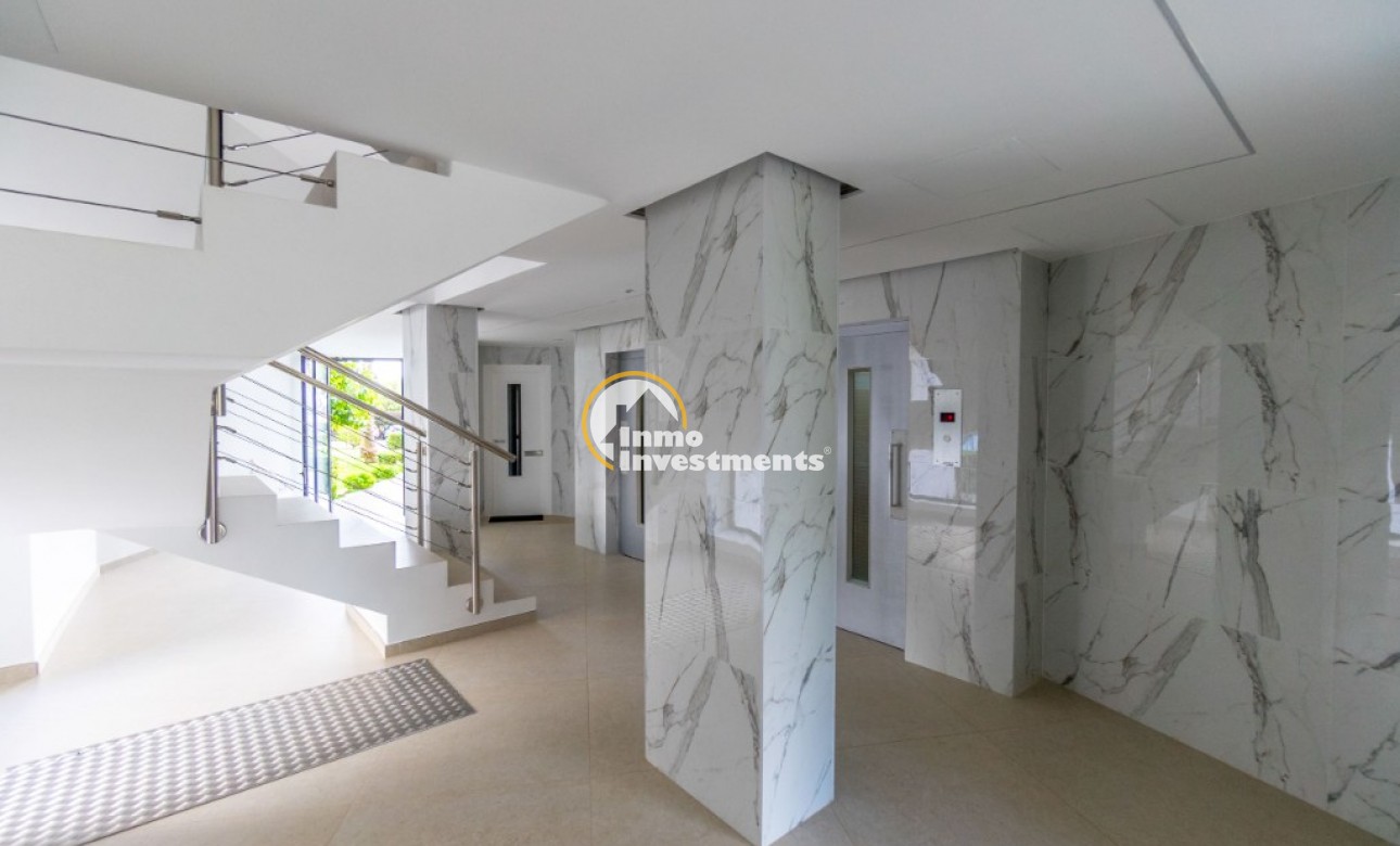 Reventa - Apartamento - Campoamor