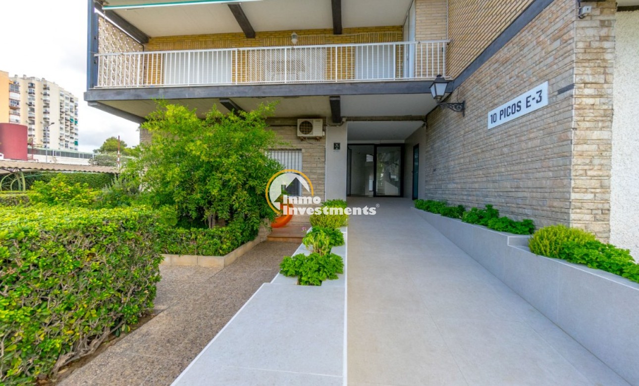 Reventa - Apartamento - Campoamor