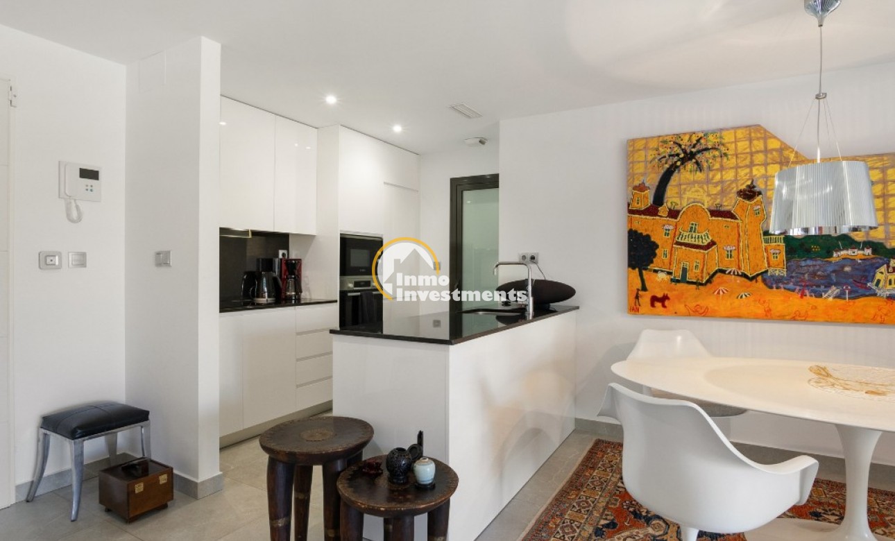 Resale - Apartment - Orihuela Costa - Los Dolses