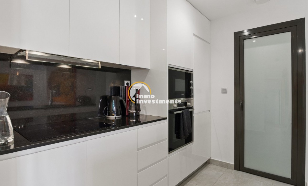 Resale - Apartment - Orihuela Costa - Los Dolses