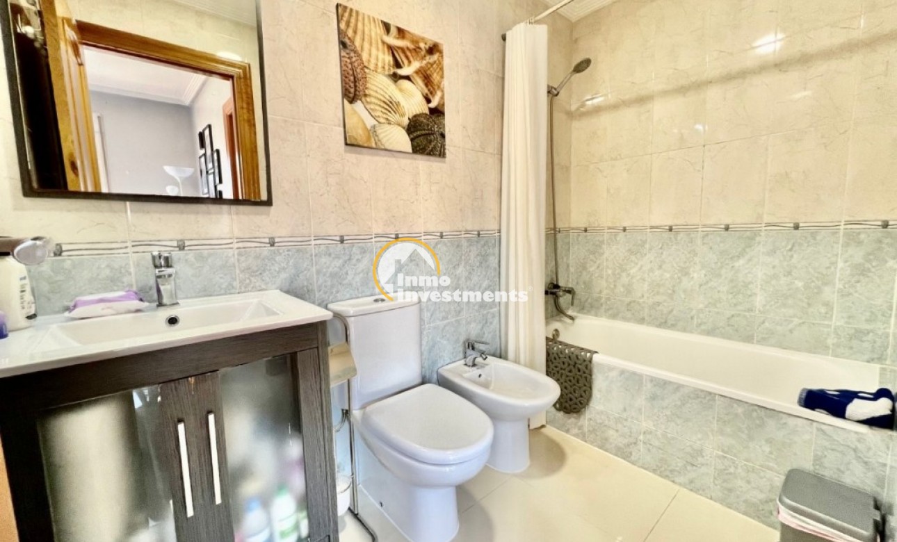 Resale - Apartment - Torrevieja