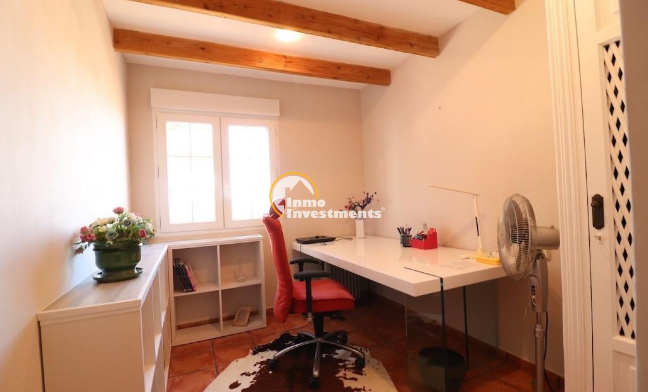 Bestaande bouw - Villa - Orihuela Costa - Los Dolses