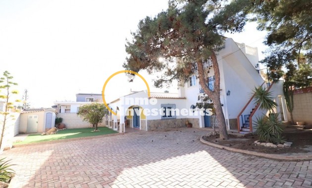 Bestaande bouw - Villa - Orihuela Costa - Los Dolses