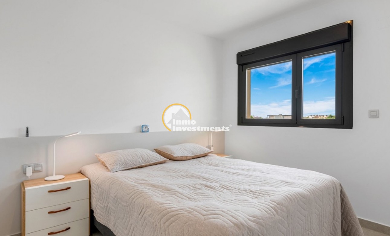 Resale - Apartment - Orihuela Costa - Los Dolses