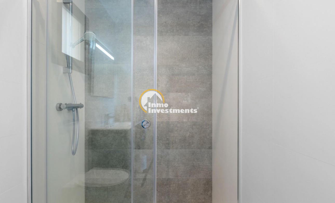 Resale - Apartment - Orihuela Costa - Los Dolses