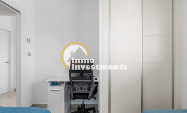 Resale - Apartment - Orihuela Costa - Los Dolses