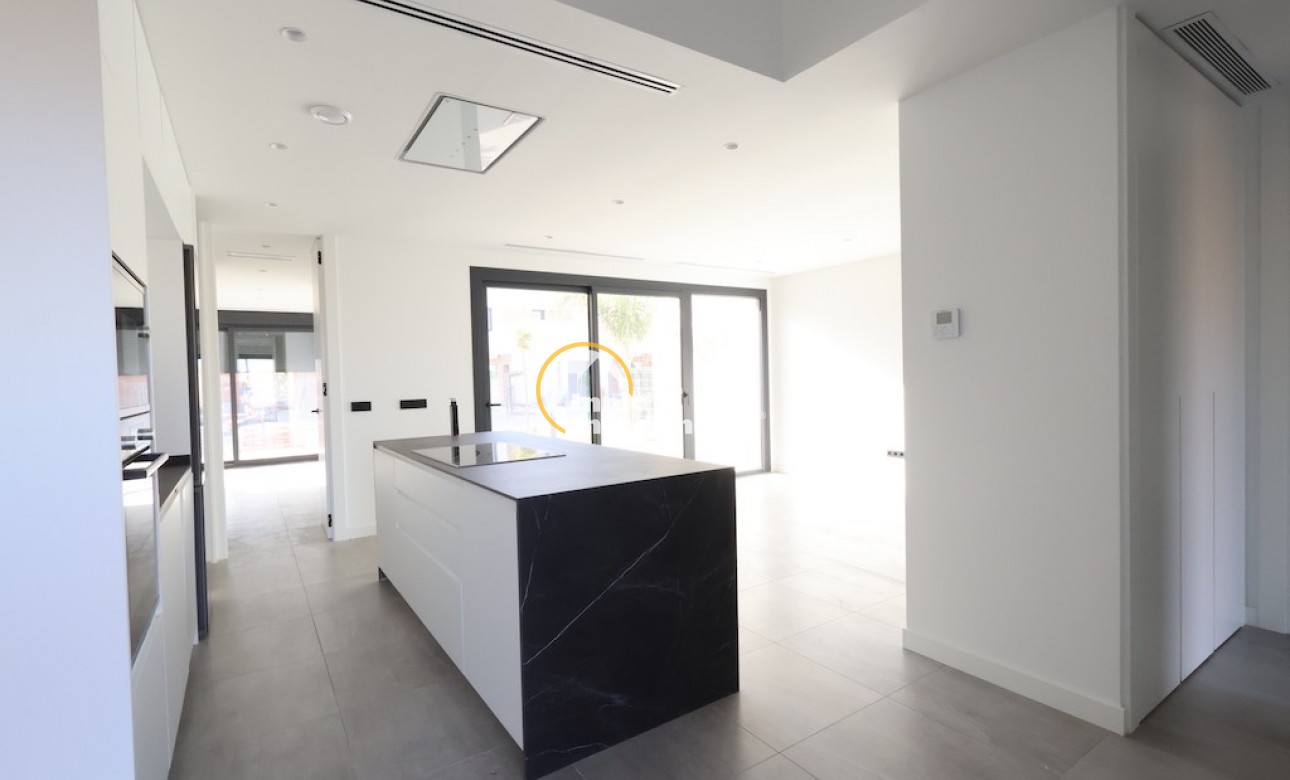 Resale - Villa - Los Alcazares - Los Alcázares