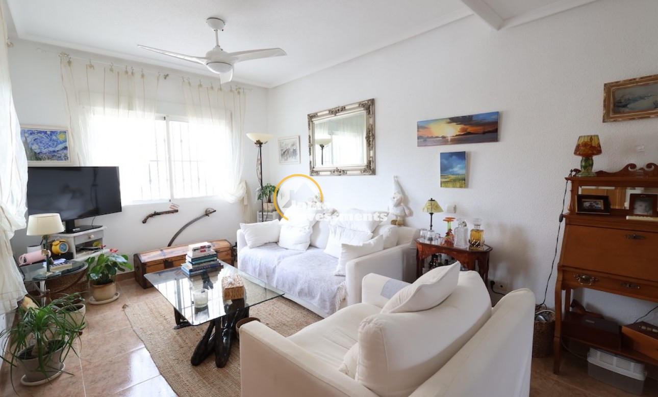 Bestaande bouw - Villa - Playa Flamenca - 