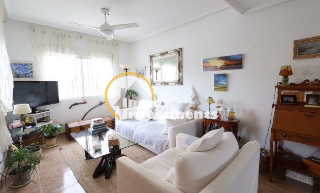 Bestaande bouw - Villa - Playa Flamenca - 