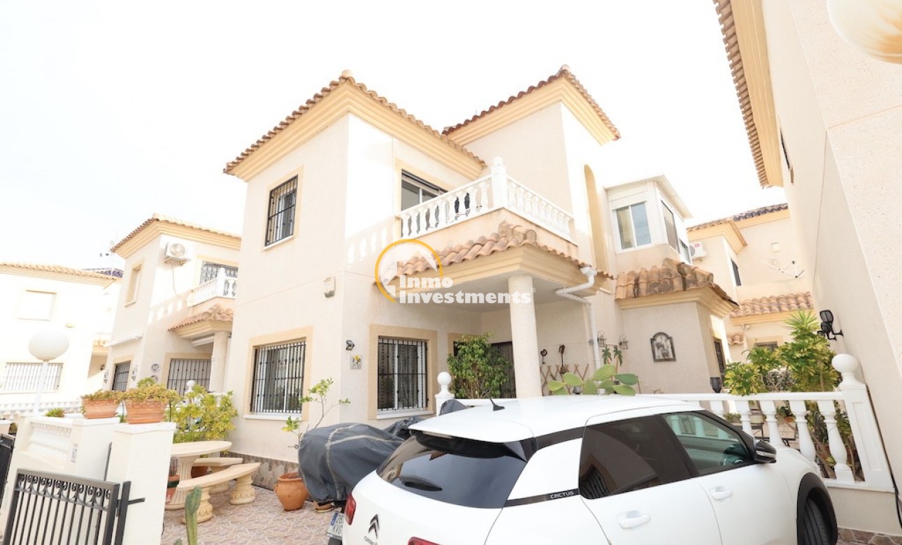 Bestaande bouw - Villa - Playa Flamenca - 