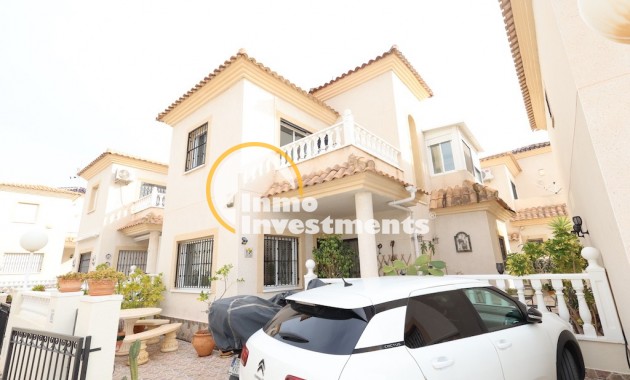 Bestaande bouw - Villa - Playa Flamenca - 