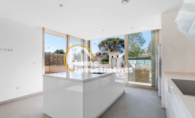 Resale - Villa - Orihuela Costa - Villamartin