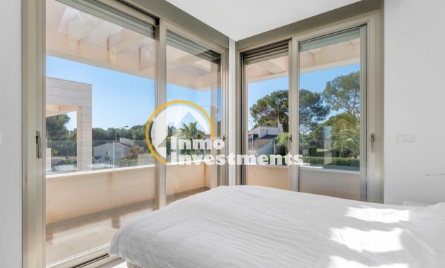 Resale - Villa - Orihuela Costa - Villamartin