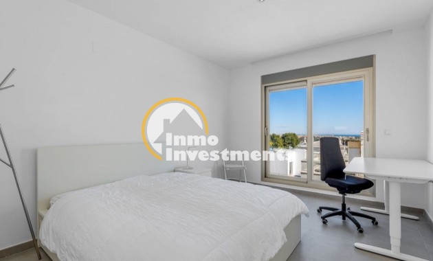 Resale - Villa - Orihuela Costa - Villamartin