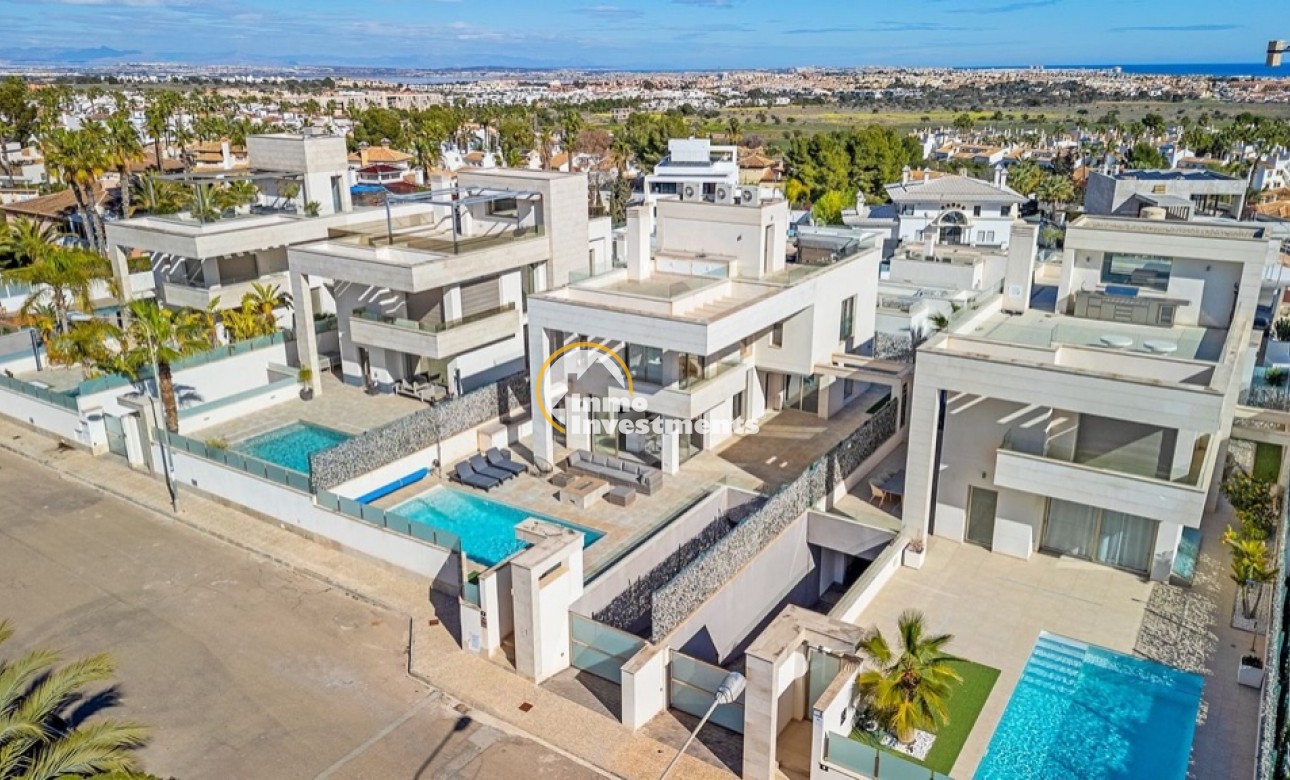 Resale - Villa - Orihuela Costa - Villamartin