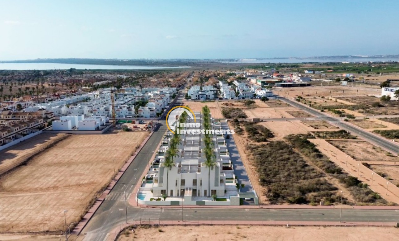 Obra nueva - Chalet independiente - Ciudad Quesada