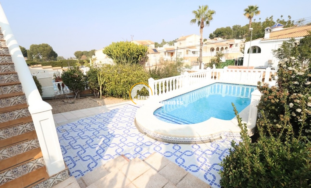 Resale - Villa - Los Balcones