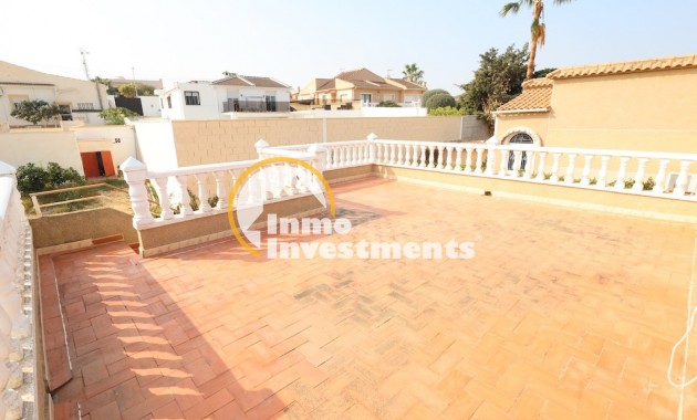 Resale - Villa - Los Balcones