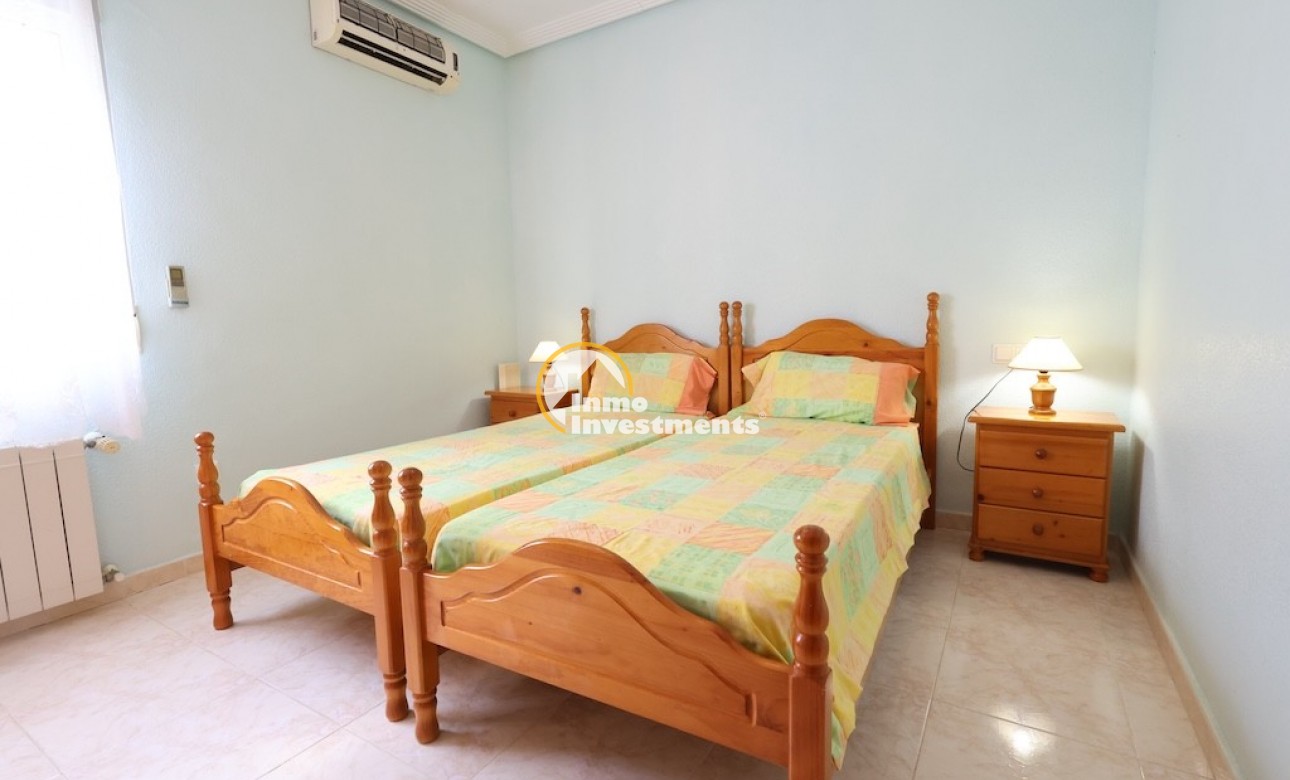 Resale - Villa - Los Balcones