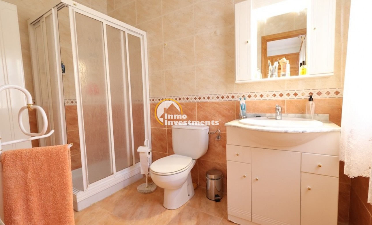 Resale - Villa - Los Balcones