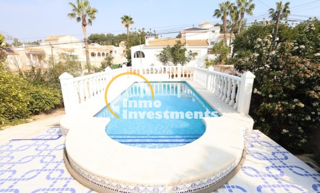 Resale - Villa - Los Balcones